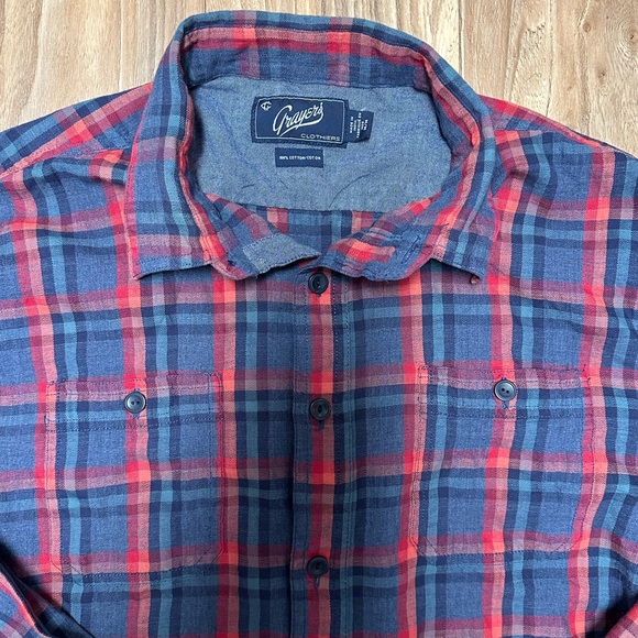 **GRAYERS** lightweight plaid button down SIZE MEDIUM - Picture 6 of 8